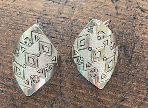 Navajo sterling silver earrings style “Rhonda”